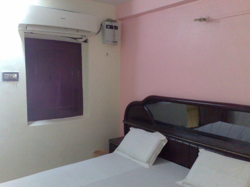 Grg Shanti Guest House Varanasi Near Manikarnika Ghat Экстерьер фото