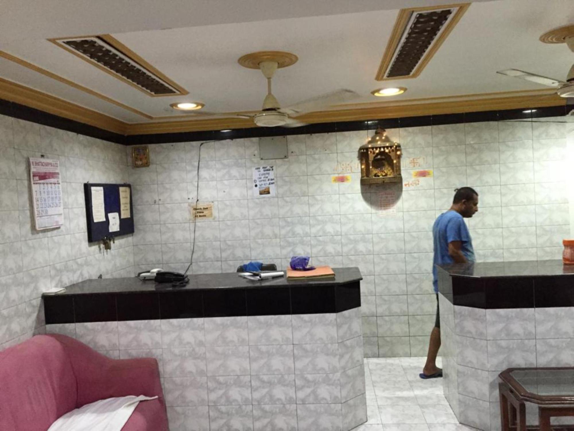 Grg Shanti Guest House Varanasi Near Manikarnika Ghat Экстерьер фото