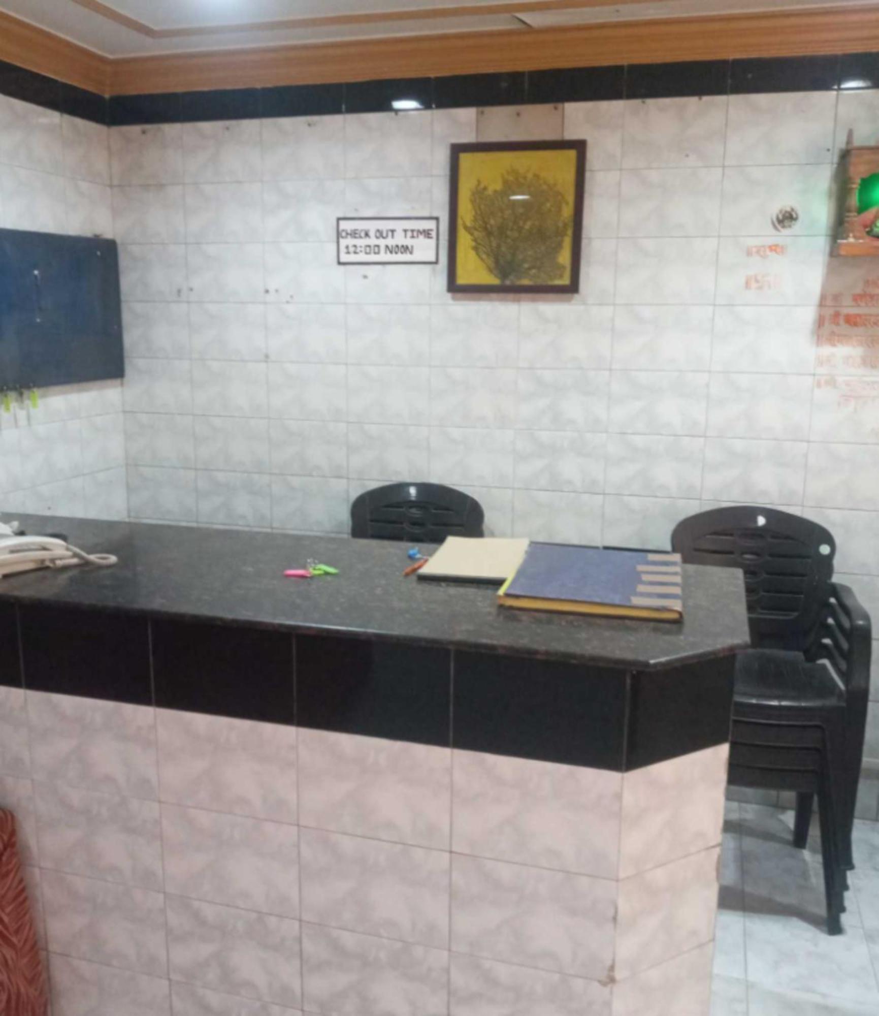 Grg Shanti Guest House Varanasi Near Manikarnika Ghat Экстерьер фото