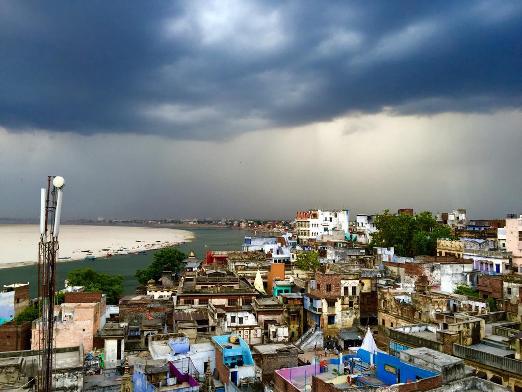 Grg Shanti Guest House Varanasi Near Manikarnika Ghat Экстерьер фото