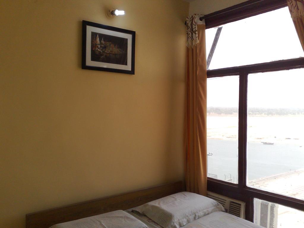 Grg Shanti Guest House Varanasi Near Manikarnika Ghat Экстерьер фото