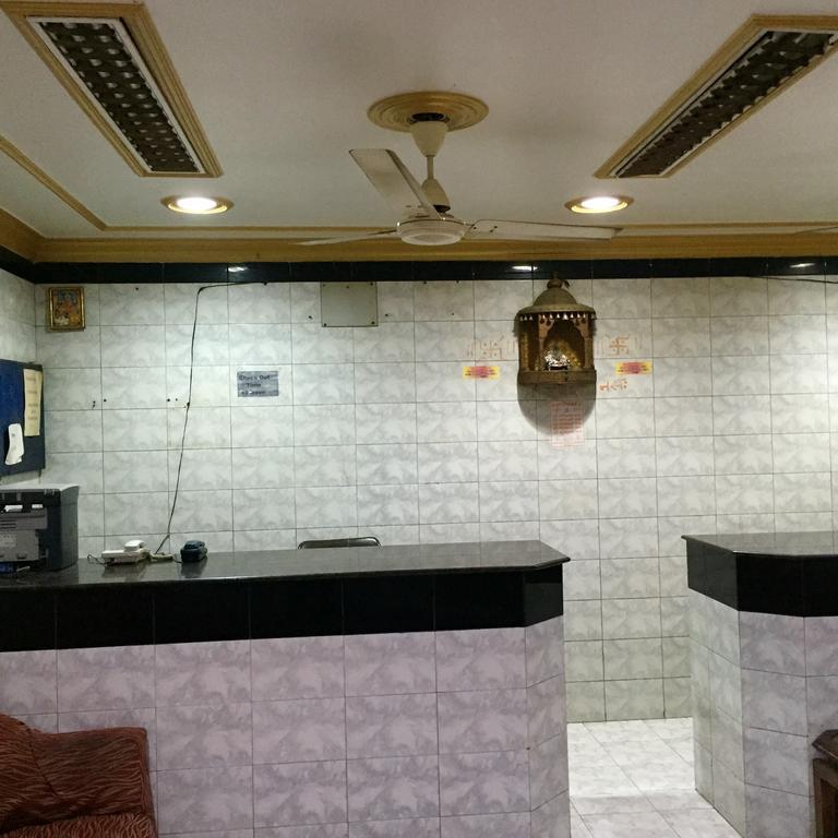 Grg Shanti Guest House Varanasi Near Manikarnika Ghat Экстерьер фото
