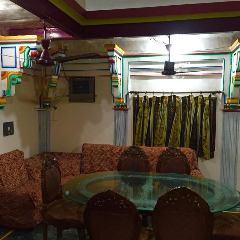 Grg Shanti Guest House Varanasi Near Manikarnika Ghat Экстерьер фото